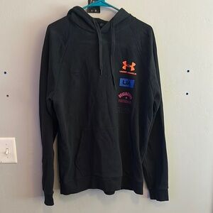 Under Armour Black Hoodie l